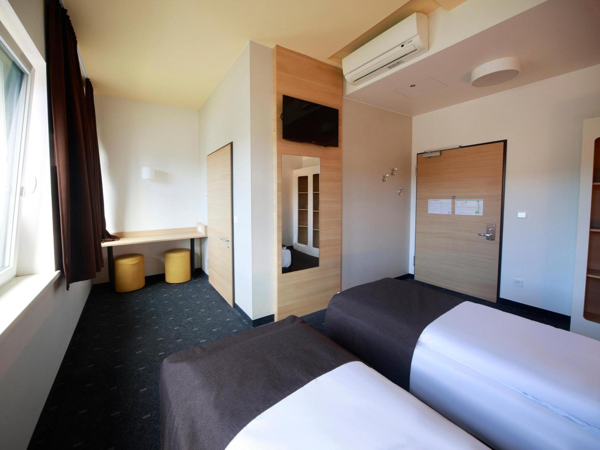 B&B Hotel جينا المظهر الخارجي الصورة